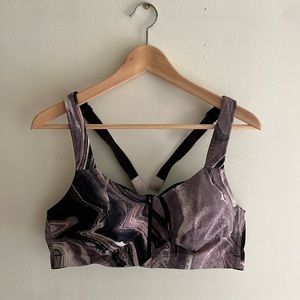 Victoria’s Secret sport knockout sports bra size 38C